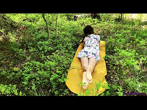 ❤️ Tinder تي اجنبي منهنجي بلي کي مشت زنی ڪري ٿو ۽ جنگل ۾ شوق سان چوندو آهي ️❌  اسان وٽ