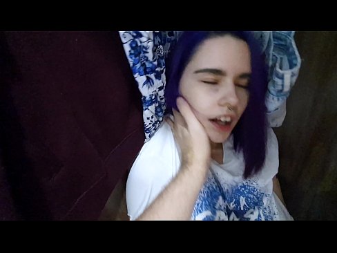❤️ الماري ۾ منهنجي سس مليو ۽ هن جي مدد ڪئي ️❌  اسان وٽ